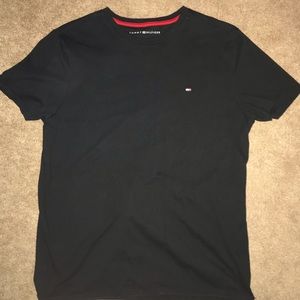 tommy hilfiger black t shirts